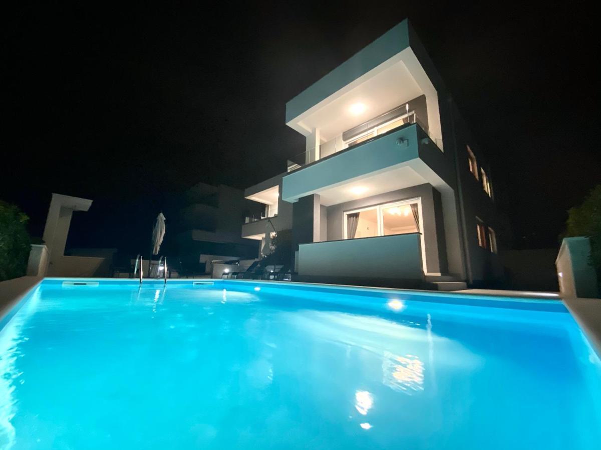 Fantasy Pool Villa Novalja Zewnętrze zdjęcie