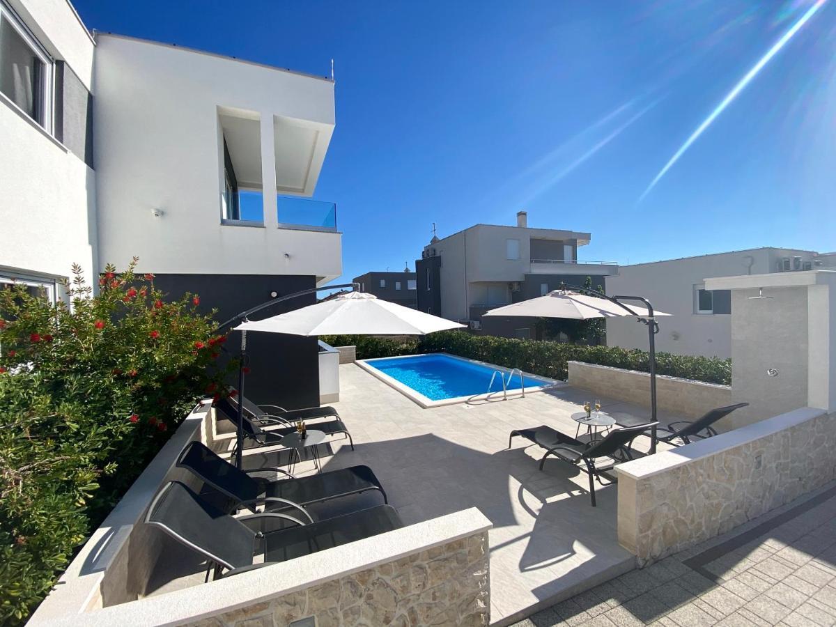 Fantasy Pool Villa Novalja Zewnętrze zdjęcie